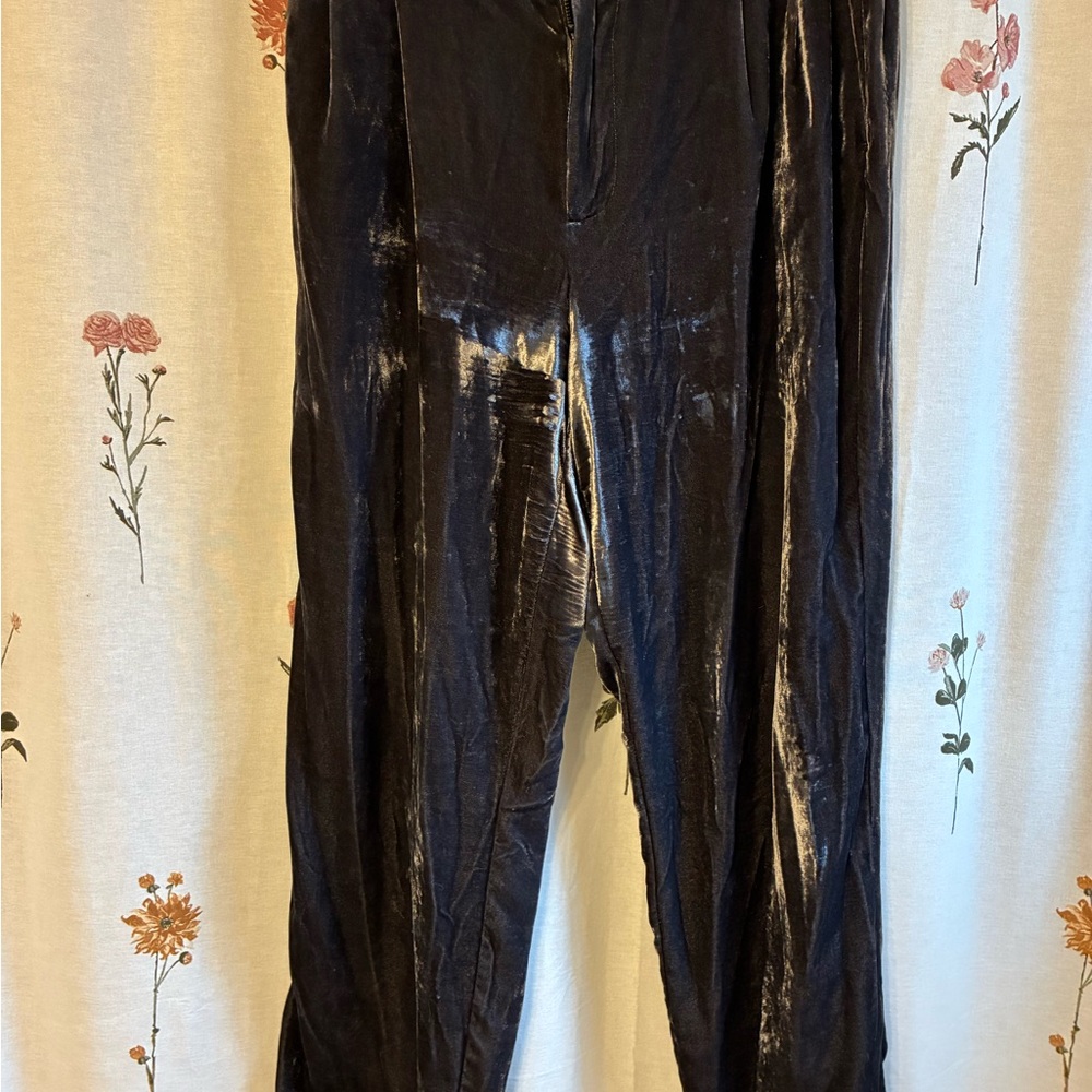 Madewell Women’s Grey/Black Velvet Pants